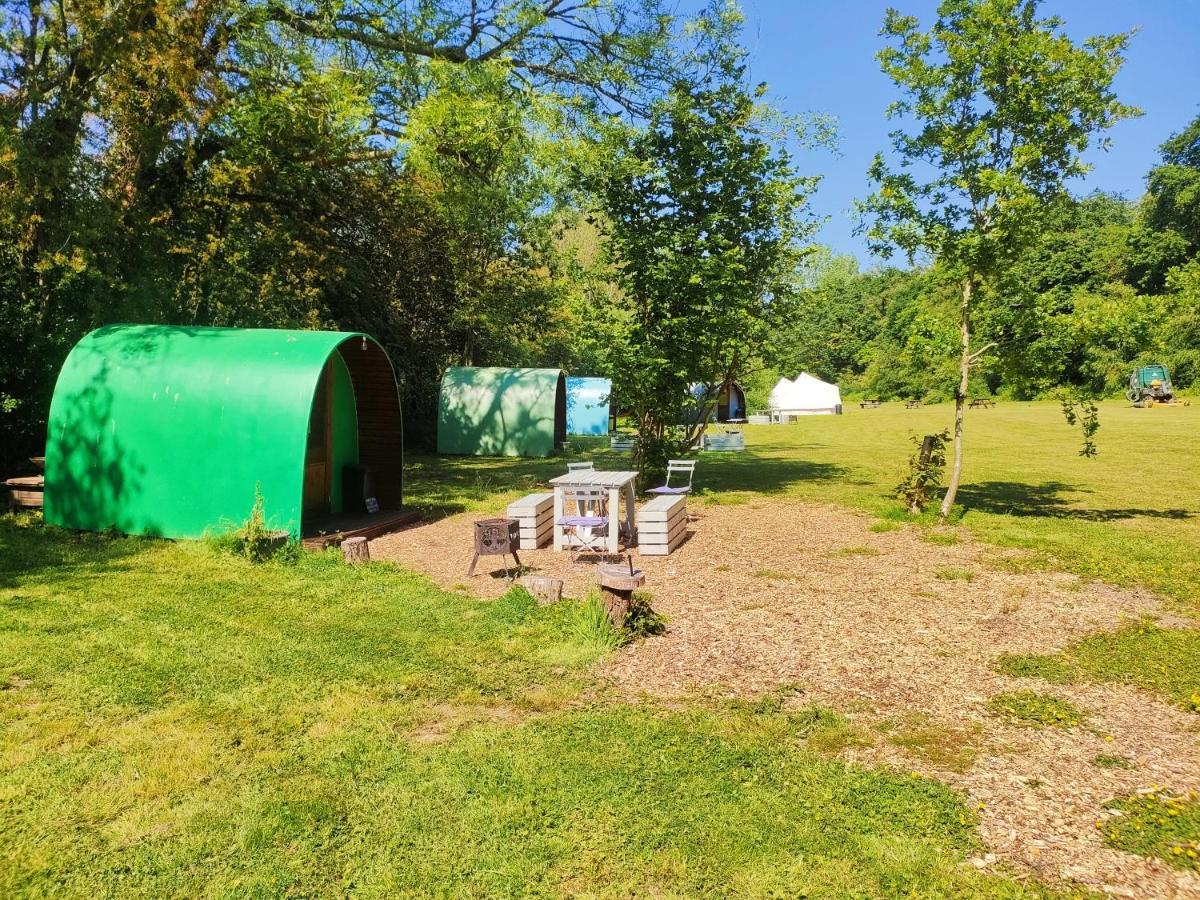 فندق Battle Pods And Bells Glamping المظهر الخارجي الصورة