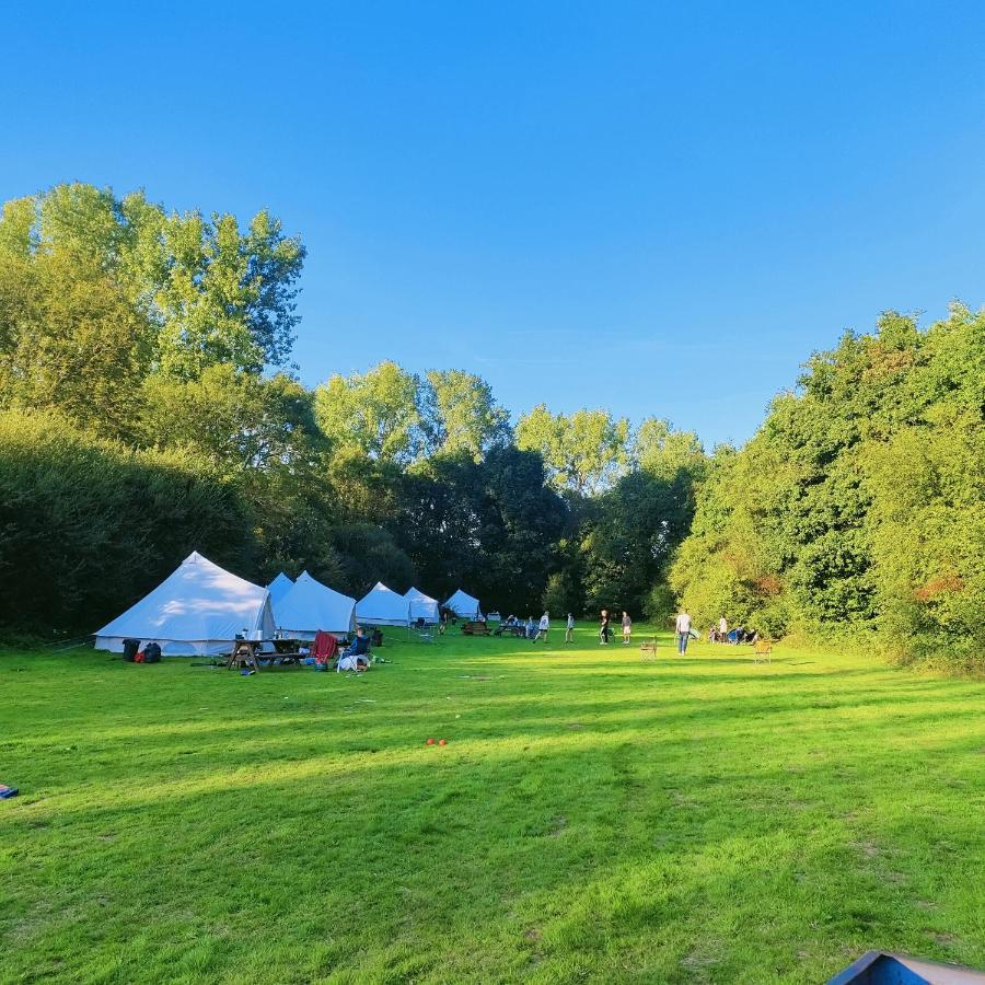 فندق Battle Pods And Bells Glamping المظهر الخارجي الصورة