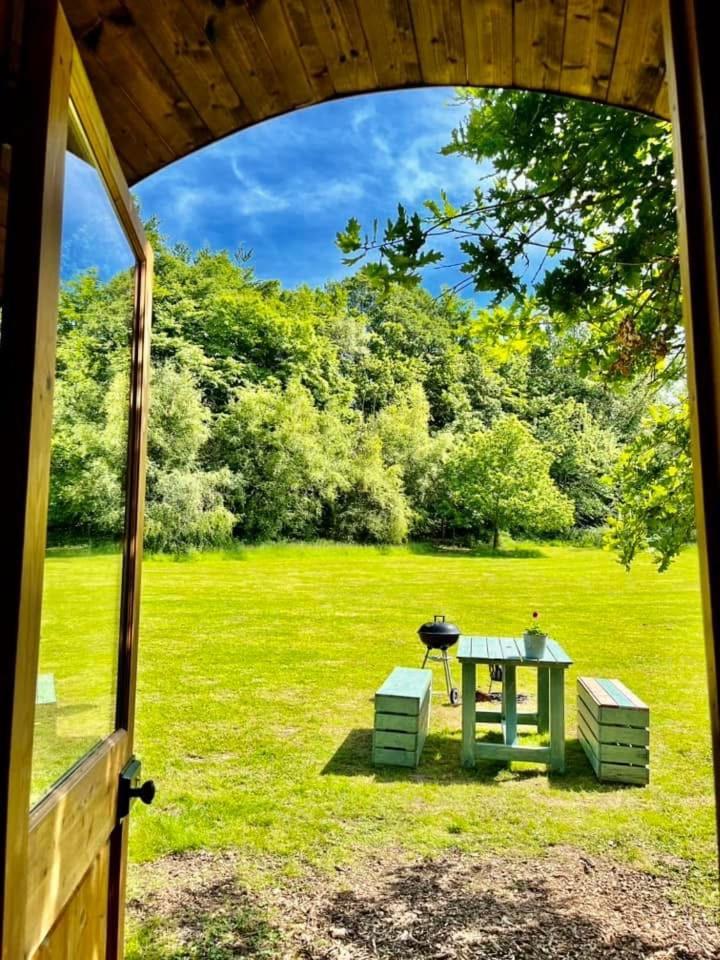 فندق Battle Pods And Bells Glamping المظهر الخارجي الصورة